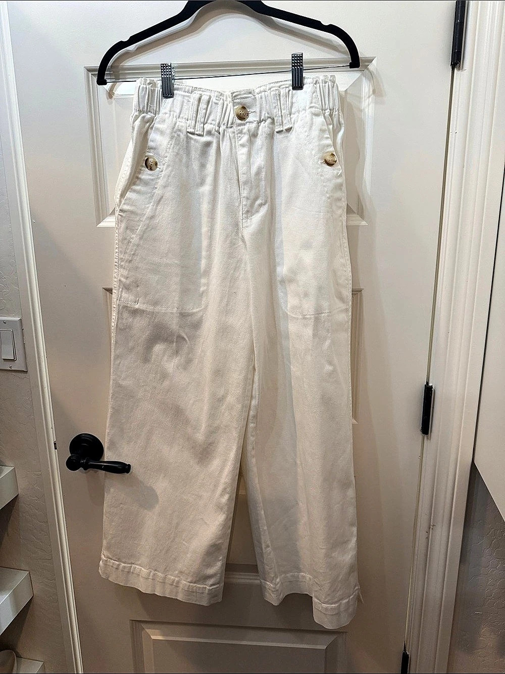 Democracy Button Pocket Crop Wide Leg Pants White Size 4